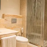 Hotel Ramada By Wyndham Gemli̇k