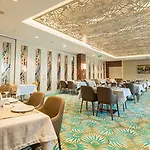 Ramada By Wyndham Gemli̇k Hotel