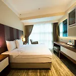 Hotel Ramada By Wyndham Gemli̇k