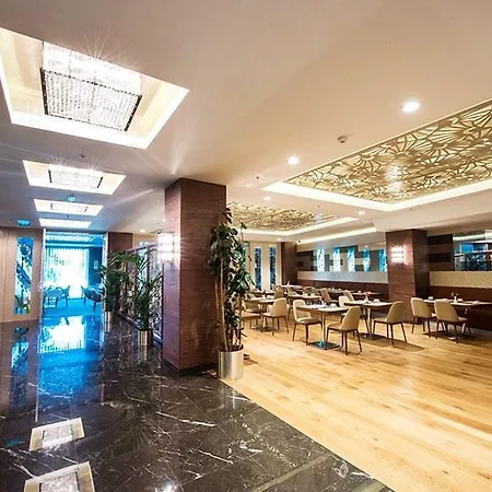 فندق Ramada By Wyndham Gemli̇k غِمليك