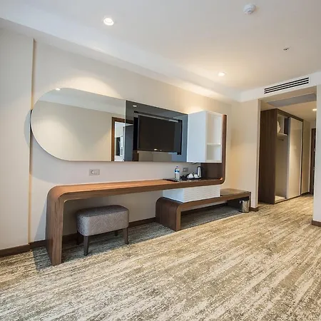 酒店 Ramada By Wyndham Gemli̇k