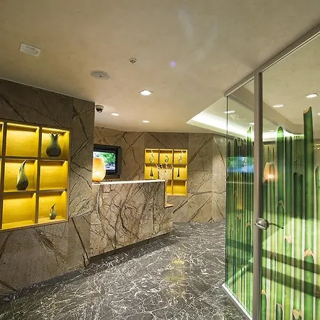 Ramada By Wyndham Gemli̇k Hotel 4*