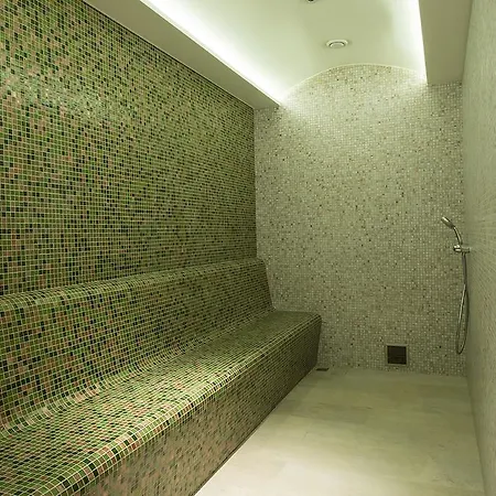 Ramada By Wyndham Gemli̇k Hotel 4*