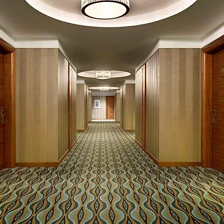 Ramada By Wyndham Gemli̇k 酒店 4*