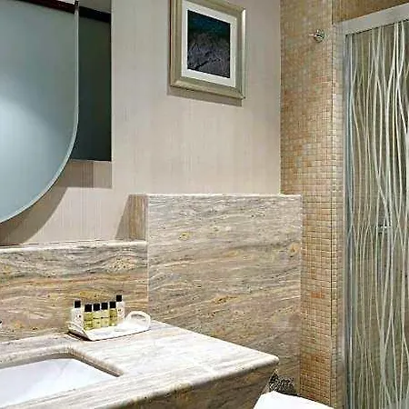 Ramada By Wyndham Gemli̇k