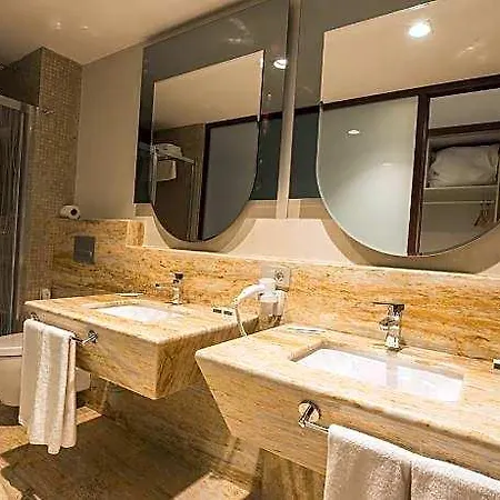 Ramada By Wyndham Gemli̇k Ξενοδοχείο Gemlik