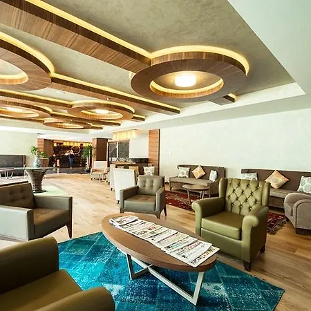 Ξενοδοχείο Ramada By Wyndham Gemli̇k 4*