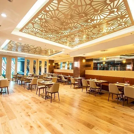 Ramada By Wyndham Gemli̇k מלון Gemlik