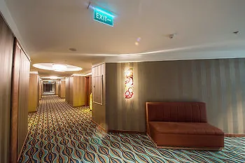 Ramada By Wyndham Gemli̇k Hotel 4*