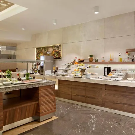 Hotel Ramada By Wyndham Gemli̇k 4*