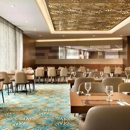 Ramada By Wyndham Gemli̇k מלון Gemlik