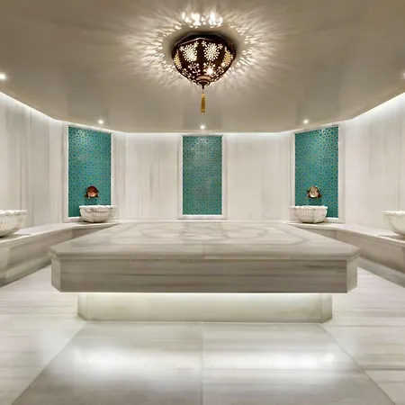 מלון Ramada By Wyndham Gemli̇k Gemlik