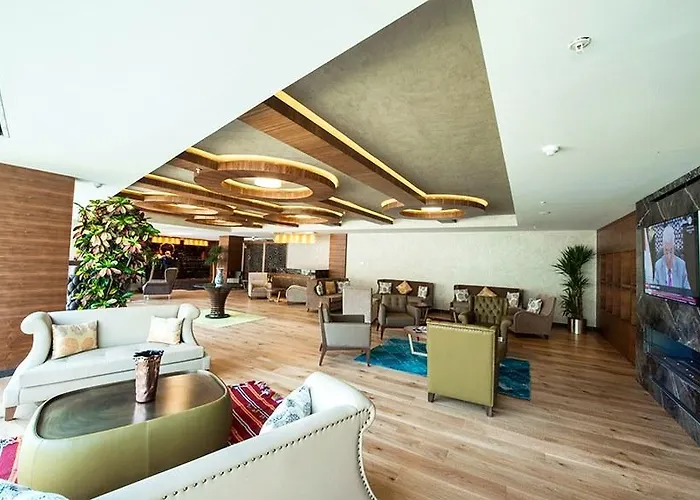 Ramada By Wyndham Gemli̇k 4*