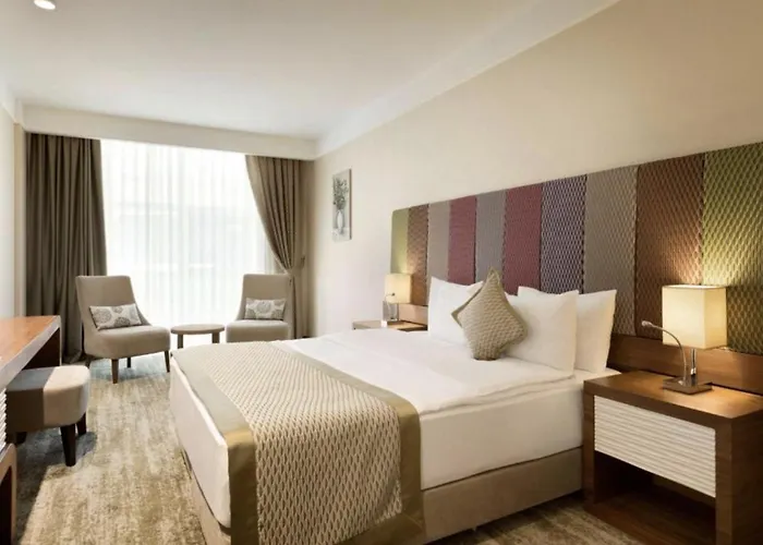 Ramada By Wyndham Gemli̇k Hotel Gemlik